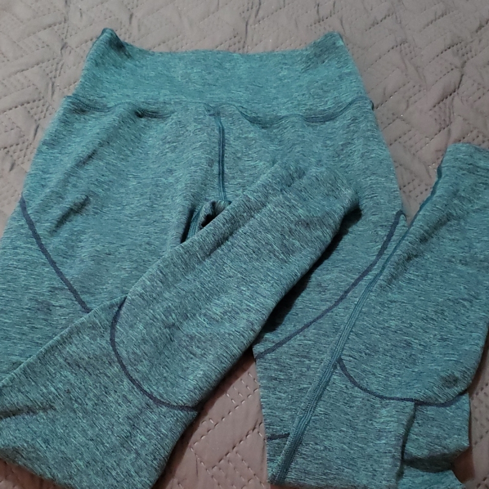 Alphalete OG leggings oval gusset (M)